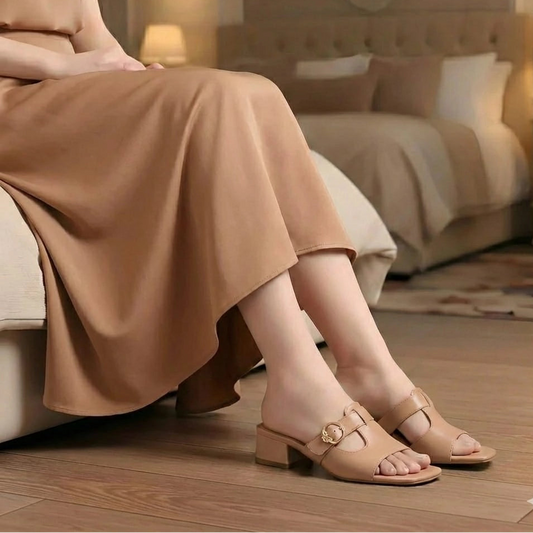 Ellen Burstyn Block Heel