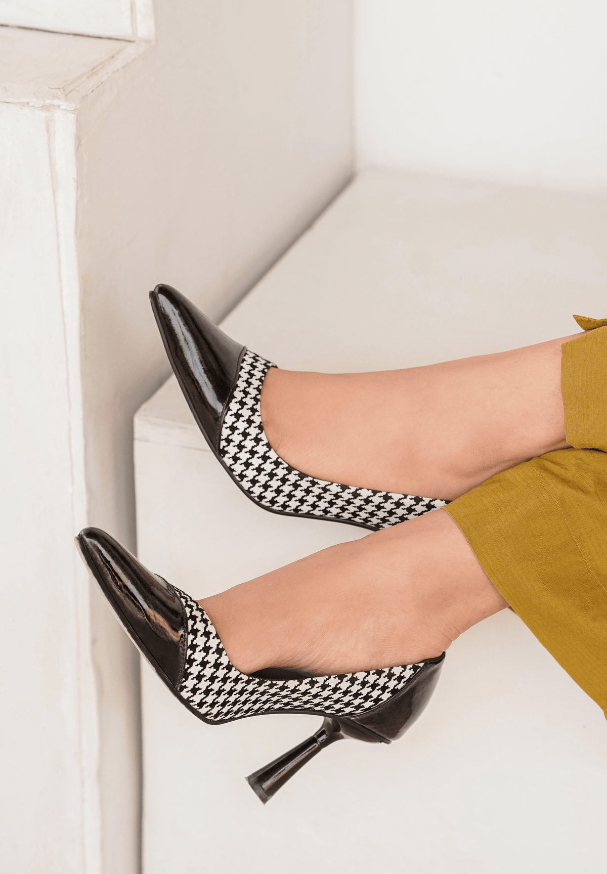 Carolyn Matthews Court Shoes