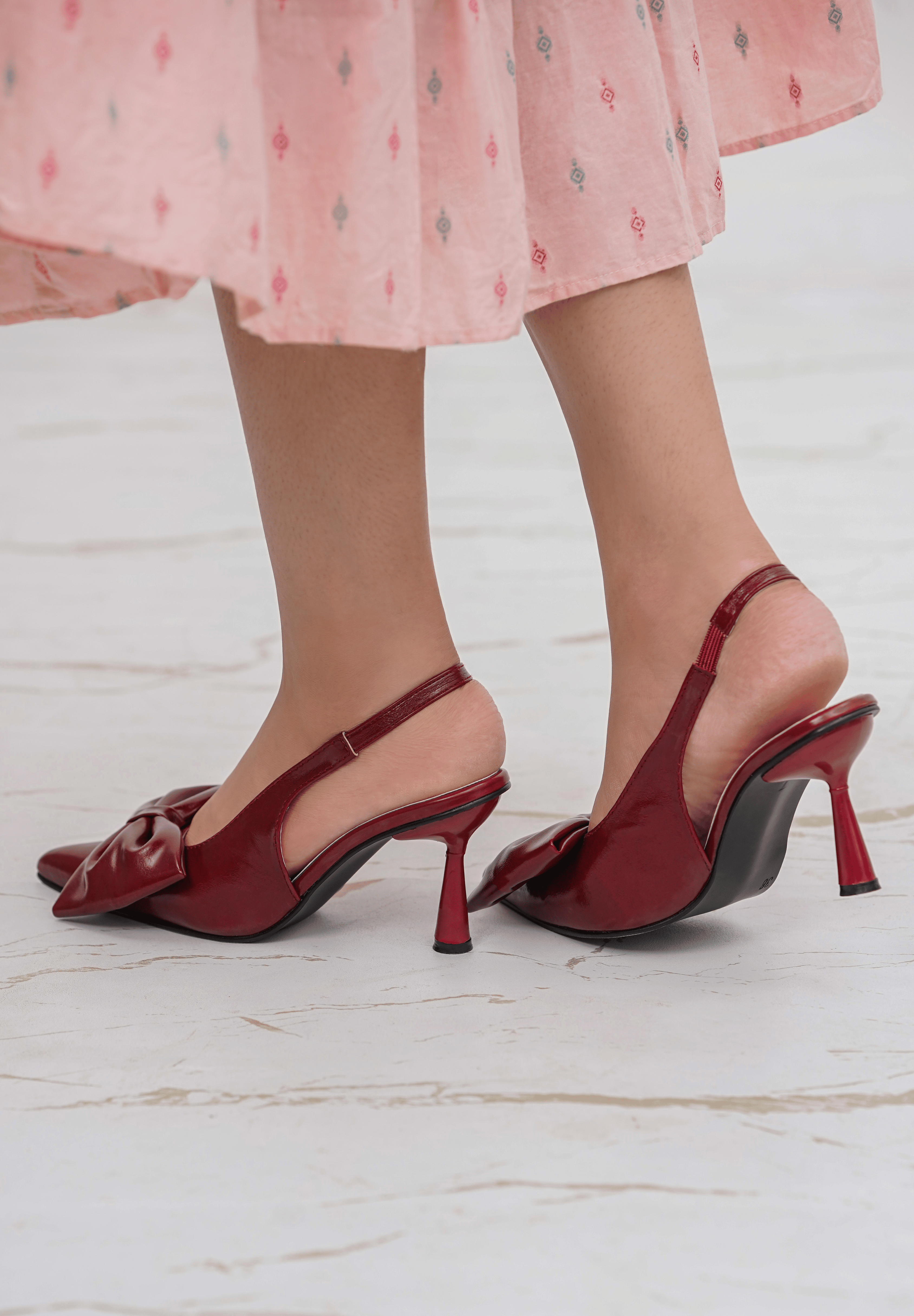 Maldiv Bow Heel Pump