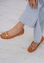 Adriana Lima Flat Pump