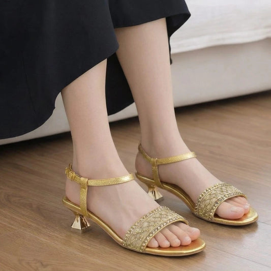 Kitten Heel