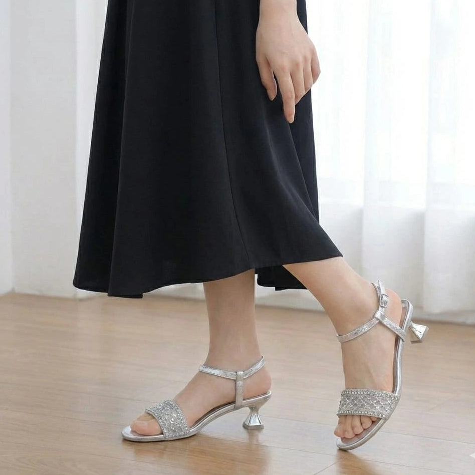 Kitten Heel