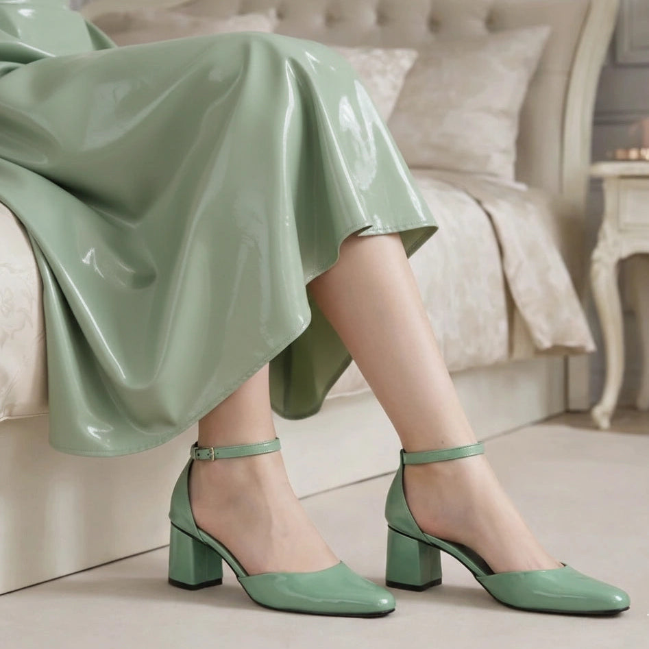 Mariangela Block Heel Pump